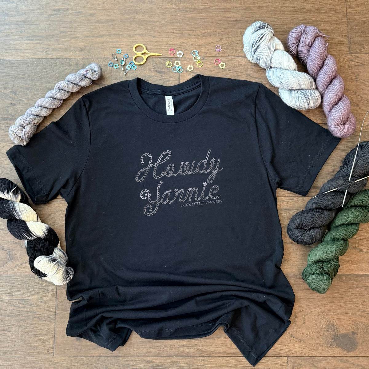 Howdy Yarnie! T-shirt